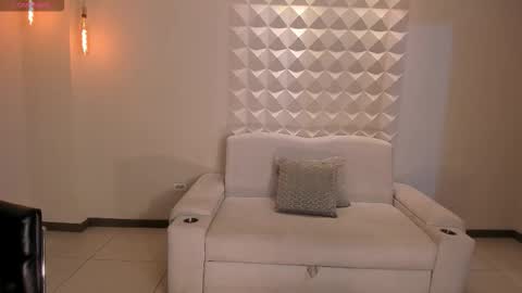 Hailey online show from 03-18-26, 11:57