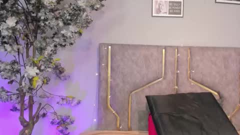 haileystonei online show from 11-07-25, 11:32