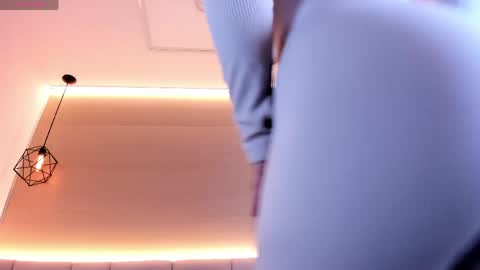 Haily online show from 05-04-26, 10:33