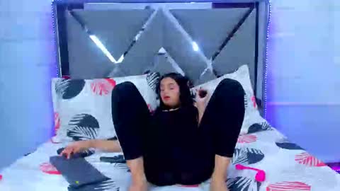 haily_hot_girl online show from 03-30-26, 06:42