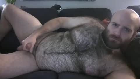 Hairiest Bear online show from 12-21-25, 04:19