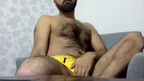 Snapshot of hairy_har chatting on 01-09-26, 02:20 hairy online show from 01-09-26, 02:20