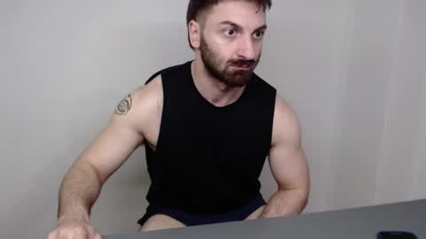 hairy_superman online show from 04-05-26, 03:47