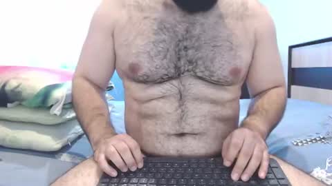 Snapshot of hairy_tyler666 chatting on 06-27-26, 02:55 Hairy Tyler online show from 06-27-26, 02:55