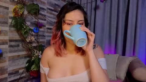 Snapshot of hairyandsexysalma chatting on 10-02-25, 05:47 SALMA online show from 10-02-25, 05:47