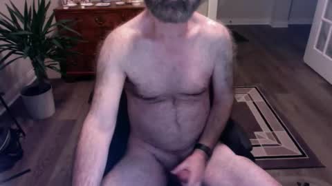 Snapshot of hairyarchtex chatting on 12-22-25, 04:09 HairyArchTex online show from 12-22-25, 04:09