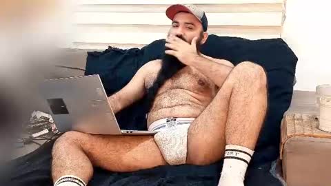 Hairy Beard Smoker online show from 07-05-26, 12:06