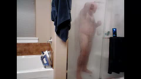 Snapshot of hairydaddreams chatting on 11-04-25, 02:49 hairydaddreams online show from 11-04-25, 02:49