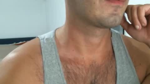 Snapshot of hairyeurostud chatting on 10-11-25, 11:58 Andy online show from 10-11-25, 11:58