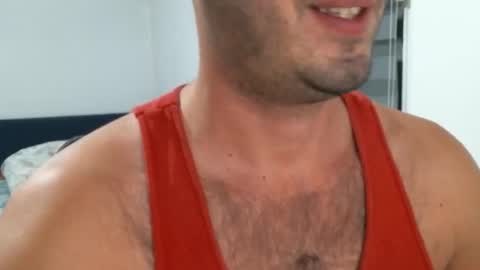 Snapshot of hairyeurostud chatting on 11-11-25, 12:54 Andy online show from 11-11-25, 12:54