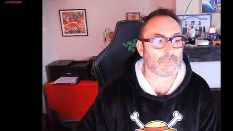 Snapshot of hairyfred73 chatting on 12-26-24, 08:18 hairyfred73 online show from 12-26-24, 08:18