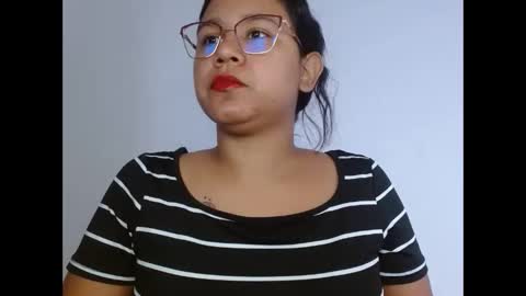 hairygirl83 online show from 06-03-26, 12:52