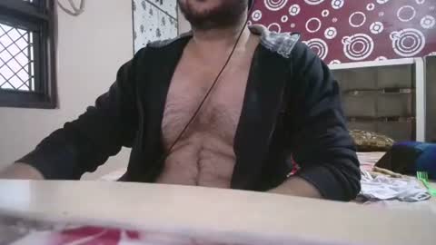 Hairyguy121 online show from 11-29-25, 07:44