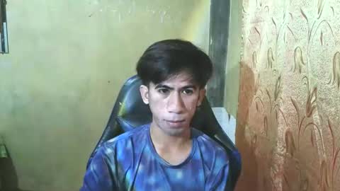 Snapshot of hairyhugecock_22 chatting on 10-29-25, 10:33 hairyhugecock_22 online show from 10-29-25, 10:33