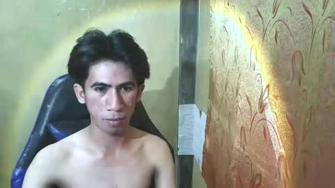 Snapshot of hairyhugecock_22 chatting on 11-11-25, 01:44 hairyhugecock_22 online show from 11-11-25, 01:44