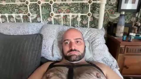 Hairy Guy online show from 04-22-26, 11:34