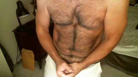 Hairy pecs online show from 11-19-25, 06:02