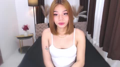 YOUR SIDECHIC HAILEY online show from 12-08-24, 06:17
