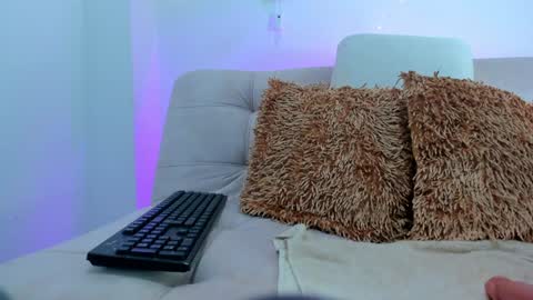 Snapshot of haley01 chatting on 01-25-25, 07:07 haley01 online show from 01-25-25, 07:07