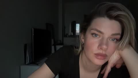 haley_rune online show from 02-03-25, 02:24