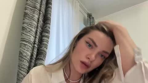 haley_rune online show from 02-11-25, 12:05