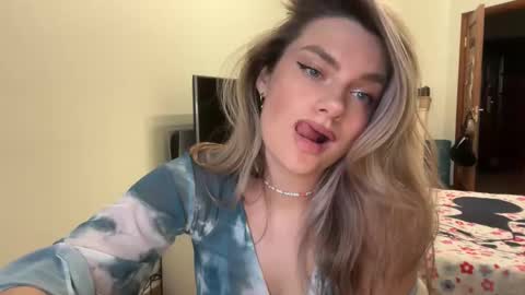 haley_rune online show from 02-27-25, 02:43