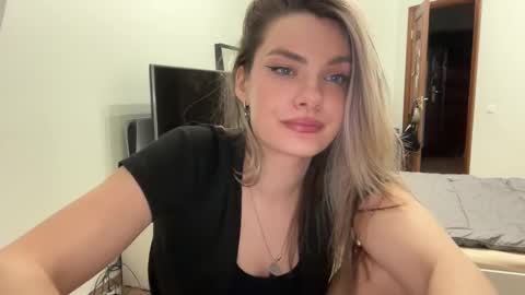 haley_rune online show from 03-02-25, 04:32