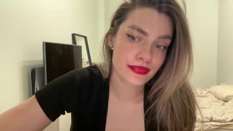 haley_rune online show from 03-09-25, 05:28