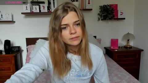 Haley online show from 09-26-25, 09:46