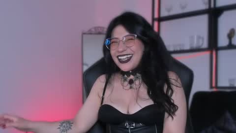 halley_ravenn online show from 05-11-26, 09:12