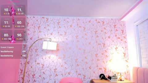Halley Lorens online show from 05-09-26, 07:08