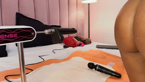  Hally Bans  online show from 02-12-25, 01:52