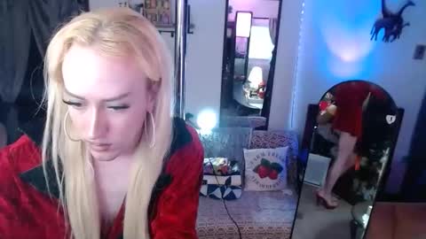 Snapshot of halovalentine chatting on 02-18-26, 02:46 halovalentine online show from 02-18-26, 02:46