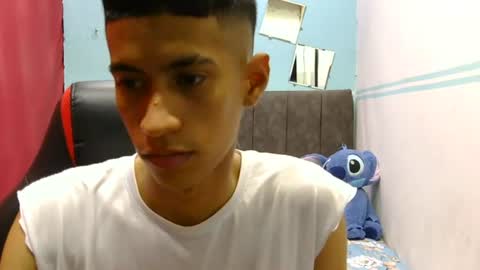 Snapshot of hamcummboy20 chatting on 06-17-26, 08:32 hamcummboy20 online show from 06-17-26, 08:32