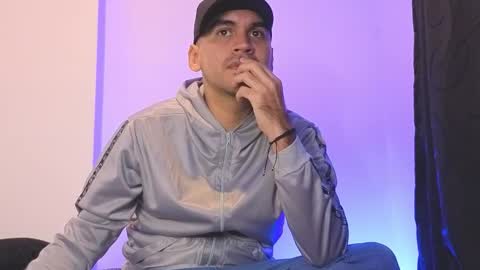 hamiltong12 online show from 01-08-26, 03:09