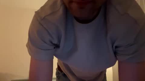 Snapshot of hamma9797 chatting on 02-25-25, 05:47 Simon online show from 02-25-25, 05:47