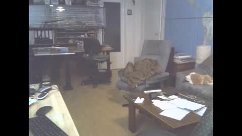 Prefer men 80 online show from 12-08-24, 04:07