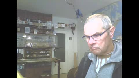 Prefer men 80 online show from 02-16-25, 09:38