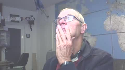 Prefer men 80 online show from 02-19-25, 09:36