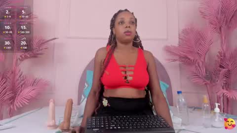 Snapshot of hanaahquinn chatting on 03-10-25, 11:42 hanaahquinn online show from 03-10-25, 11:42