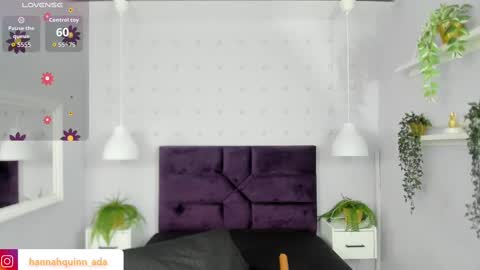 hanaahquinn online show from 10-31-25, 11:44