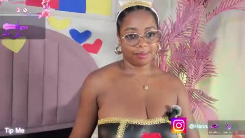 hanaahquinn online show from 06-19-26, 11:36