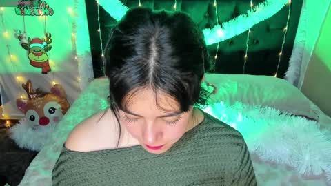 Snapshot of hanah_bakeer chatting on 12-24-24, 02:22 Hanah Montana Independent model online show from 12-24-24, 02:22