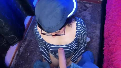Snapshot of hanah_bakeer chatting on 01-04-25, 02:14 Hanah Montana Independent model online show from 01-04-25, 02:14