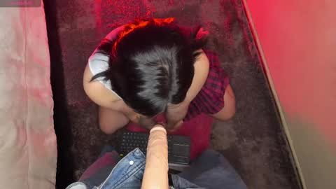 Snapshot of hanah_bakeer chatting on 02-24-25, 12:59 Hanah Montana Independent model online show from 02-24-25, 12:59