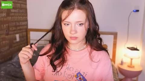 Snapshot of hanahwoods chatting on 09-16-25, 11:06 hanahwoods online show from 09-16-25, 11:06