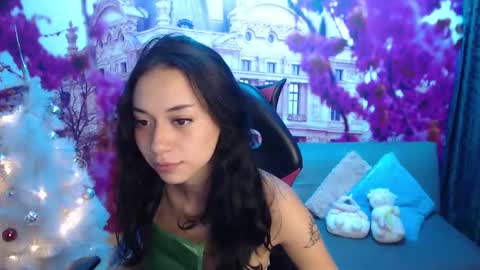 Hanaku  online show from 12-13-24, 08:26