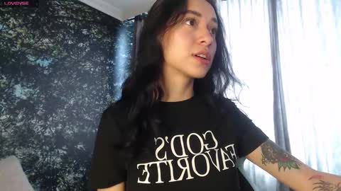 Hanaku  online show from 09-22-25, 02:19