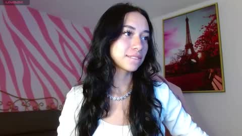 Hanaku  online show from 03-26-26, 08:58