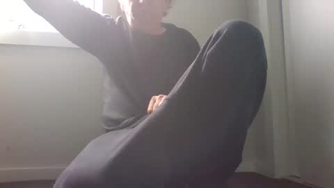 Snapshot of hand_ball_32 chatting on 03-17-26, 02:38 hand_ball_32 online show from 03-17-26, 02:38